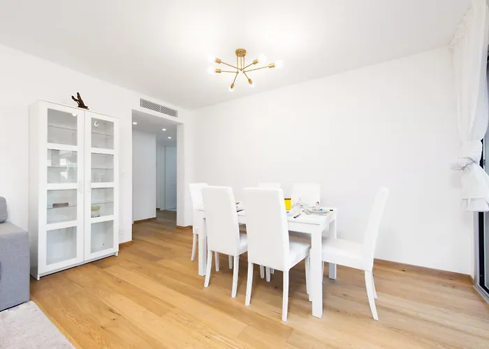 Appartement Licorne - Somptueux 3 Pieces - Frontiere De Monaco