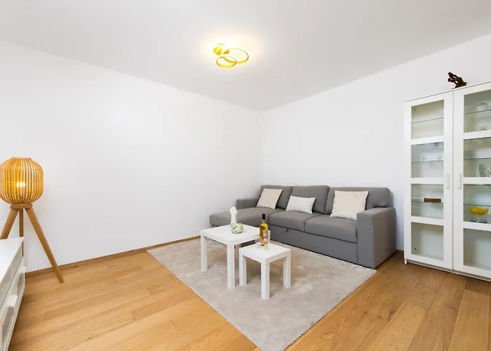 Licorne - Somptueux 3 Pieces - Frontiere De Monaco