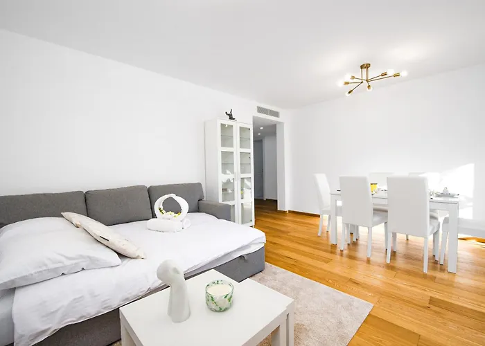 Licorne - Somptueux 3 Pieces - Frontiere De Monaco